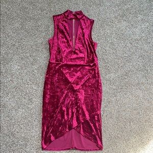 Sleeveless velour dress